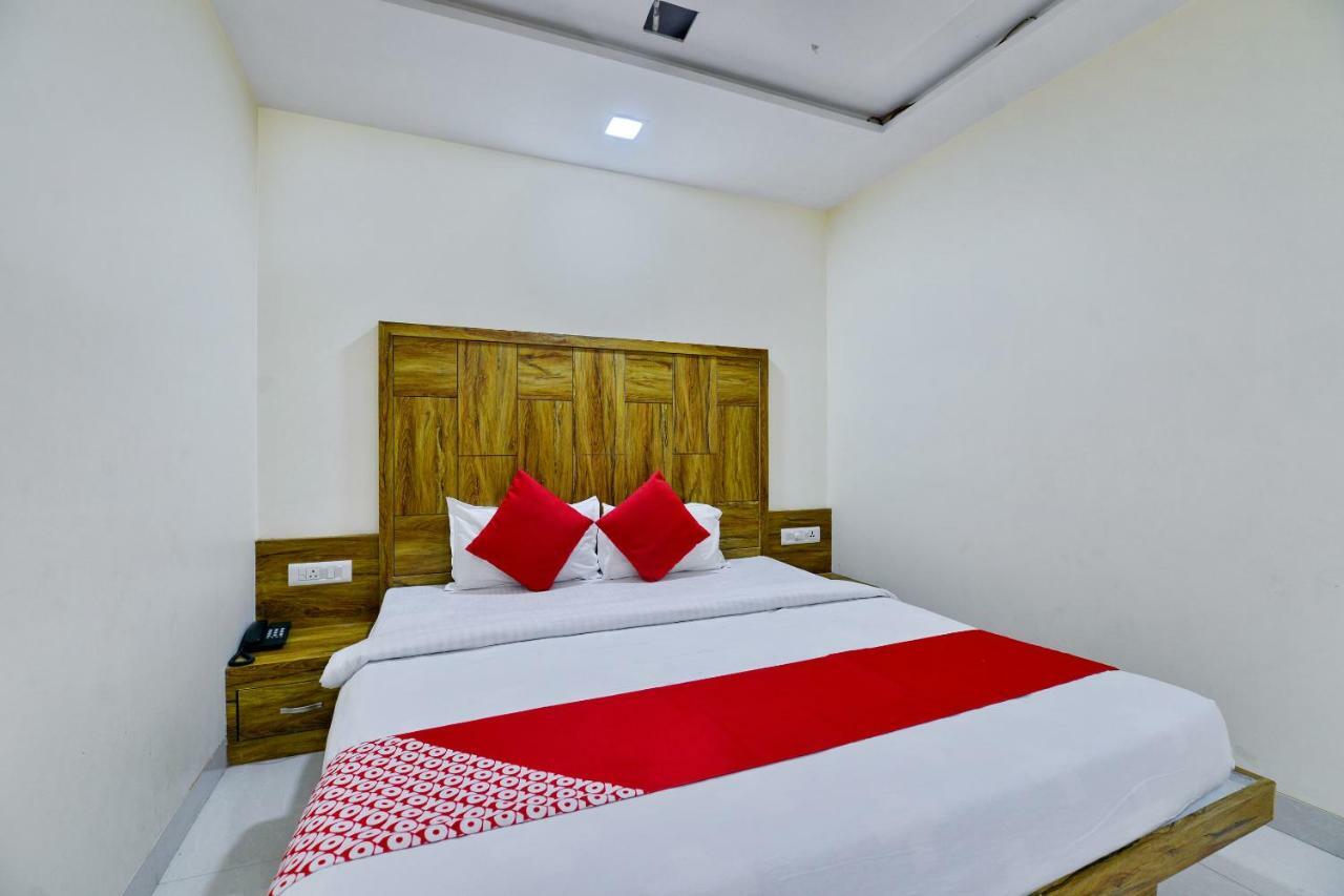 Oyo 10607 Hotel Image Point Джодпур Екстериор снимка